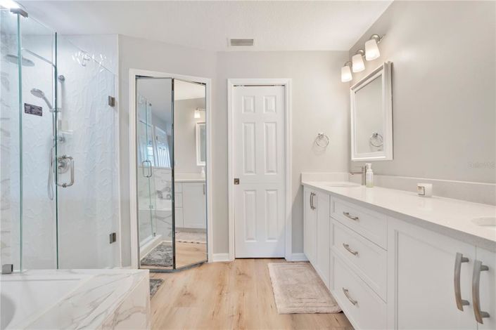 Image No.19-3 Bed Townhouse for sale