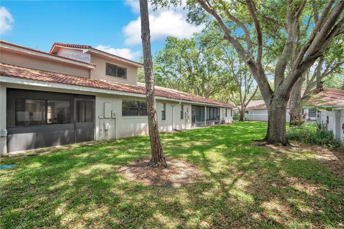 Image No.31-3 Bed Townhouse for sale