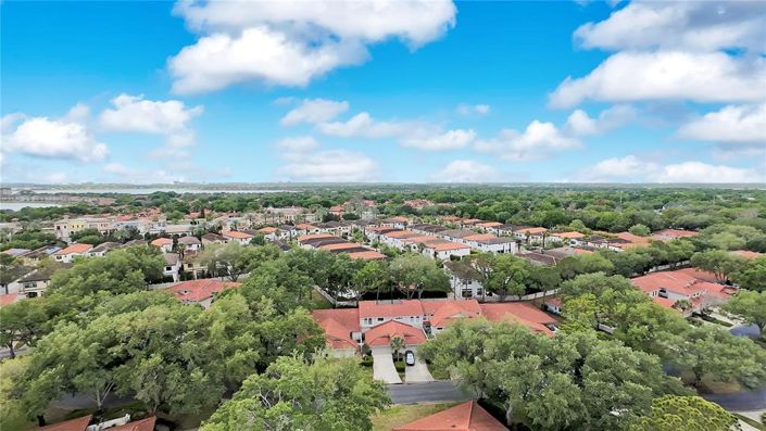 Image No.33-3 Bed Townhouse for sale