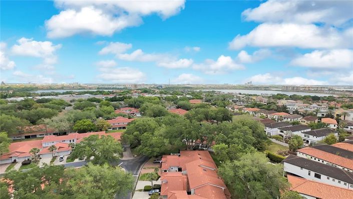 Image No.35-3 Bed Townhouse for sale