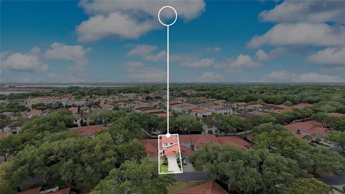 Image No.37-3 Bed Townhouse for sale