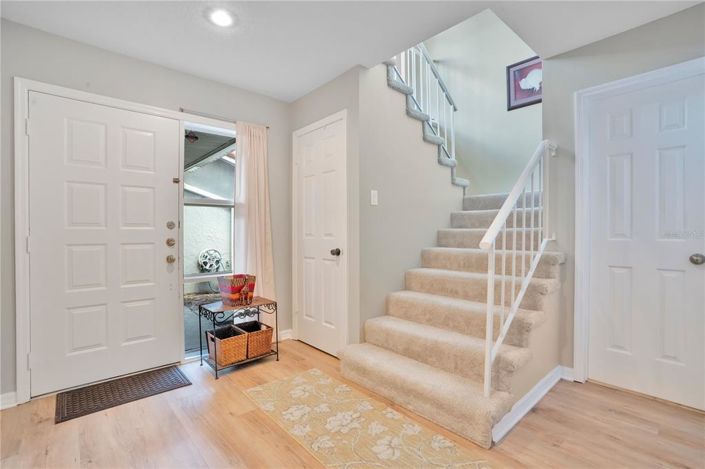 Image No.6-3 Bed Townhouse for sale