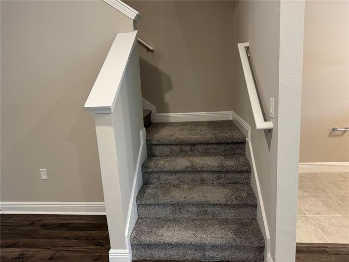 Image No.17-3 Bed Townhouse for sale