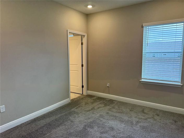 Image No.24-3 Bed Townhouse for sale