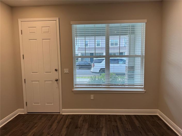 Image No.4-3 Bed Townhouse for sale