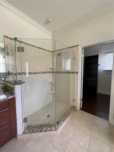 Image No.14-4 Bed House for sale