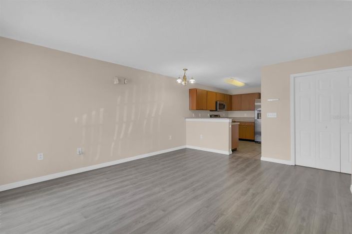 Image No.3-2 Bed Villa for sale