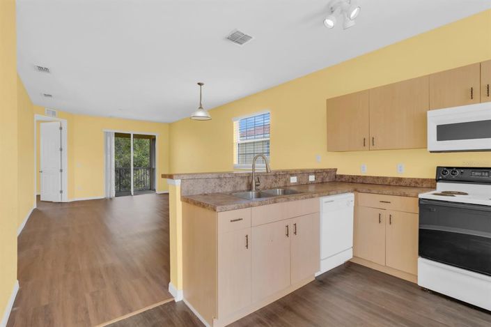 Image No.12-2 Bed Apartment for sale