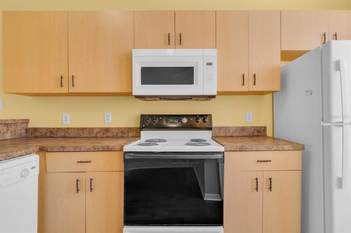 Image No.14-2 Bed Apartment for sale