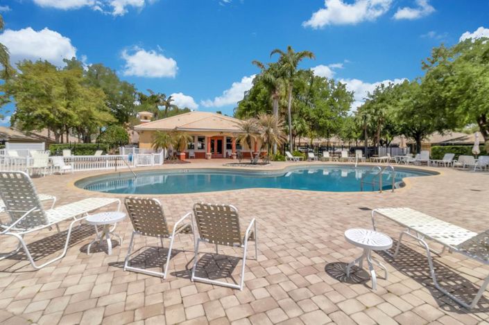 Image No.26-2 Bed Apartment for sale