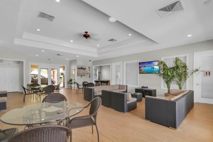 Image No.32-2 Bed Apartment for sale