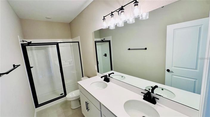 Image No.16-3 Bed Townhouse for sale