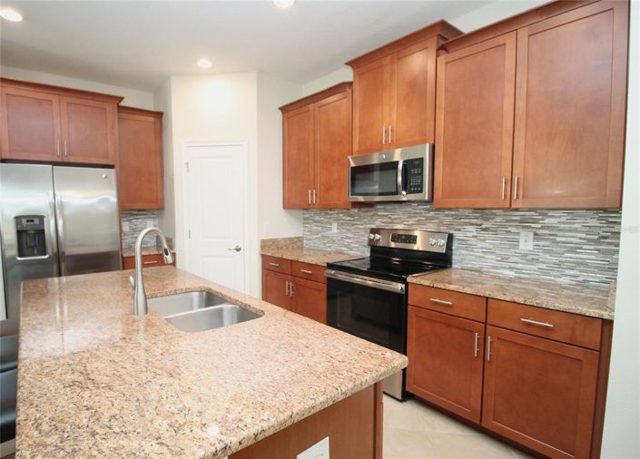 Image No.4-3 Bed House for sale