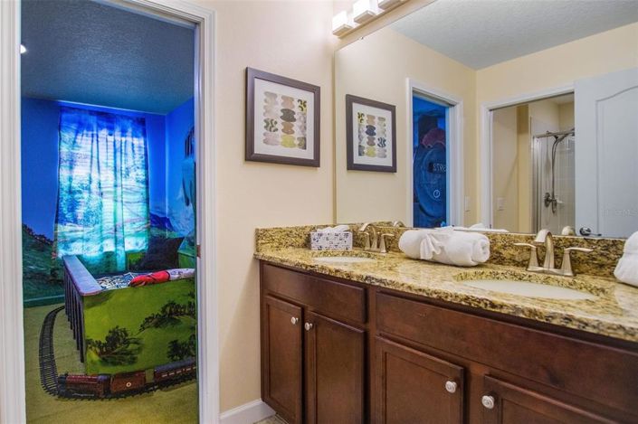 Image No.47-6 Bed House for sale