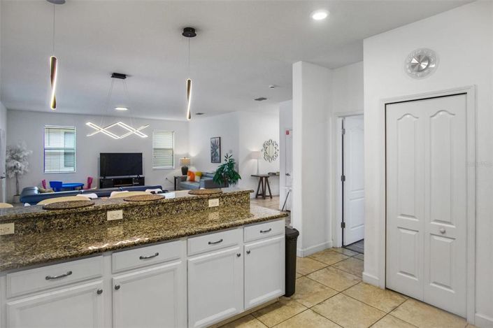 Image No.51-6 Bed House for sale