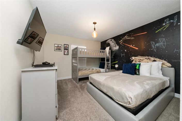 Image No.21-4 Bed Townhouse for sale