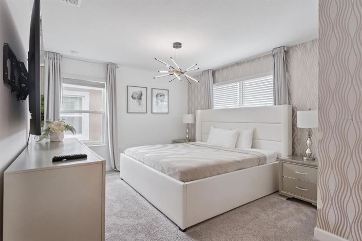 Image No.16-5 Bed Townhouse for sale