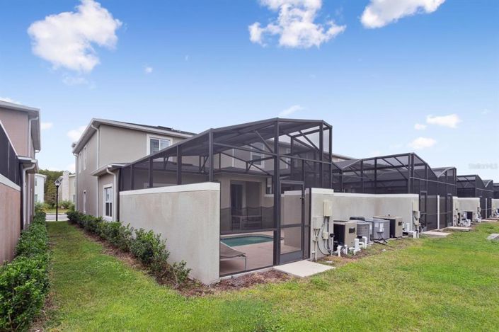 Image No.40-5 Bed Townhouse for sale