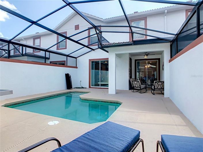 Image No.24-4 Bed Townhouse for sale