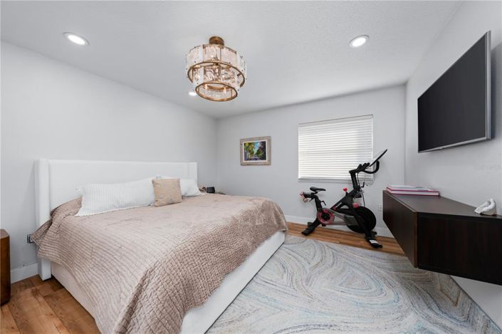 Image No.11-4 Bed House for sale