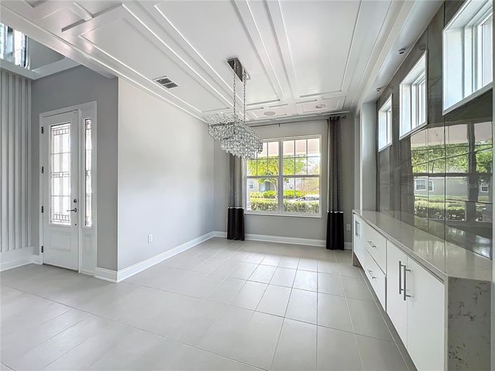 Image No.13-5 Bed House for sale