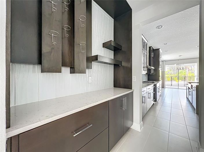 Image No.14-5 Bed House for sale