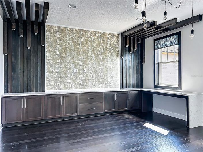 Image No.50-5 Bed House for sale