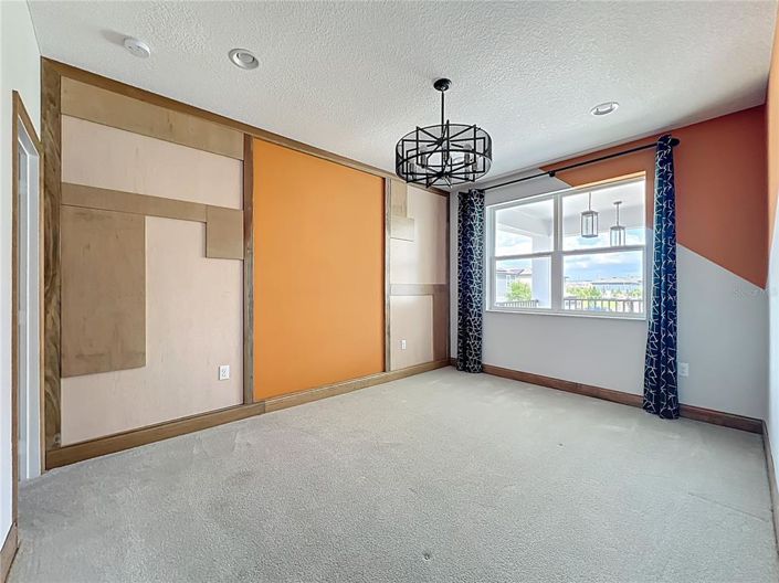 Image No.57-5 Bed House for sale