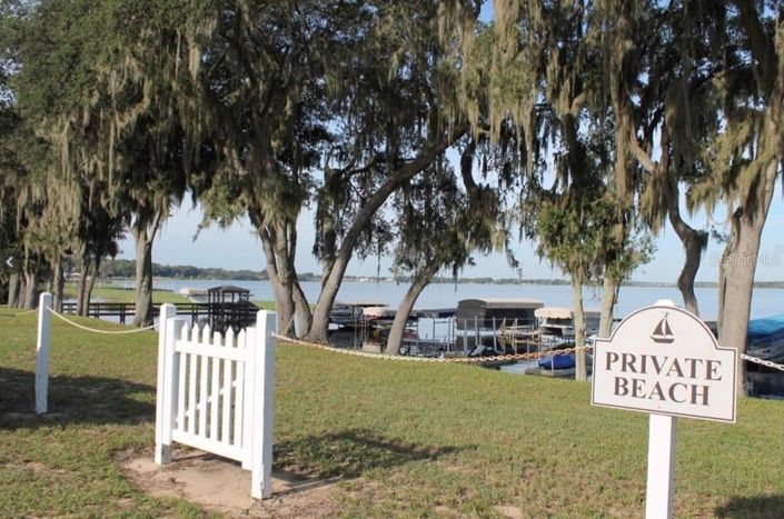 Image No.31-3 Bed Townhouse for sale