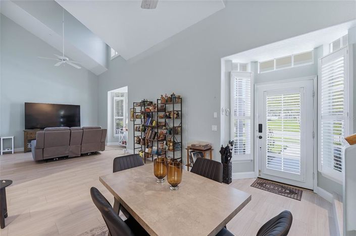 Image No.9-3 Bed Townhouse for sale