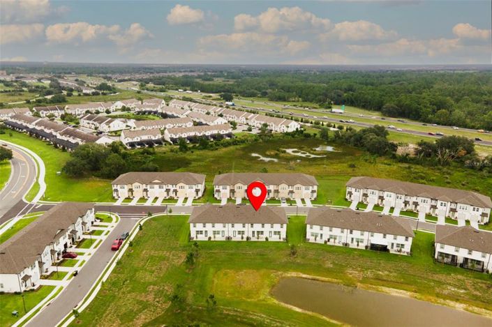 Image No.28-3 Bed Townhouse for sale