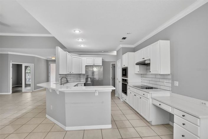 Image No.10-4 Bed House for sale