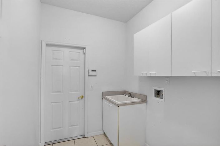 Image No.44-4 Bed House for sale