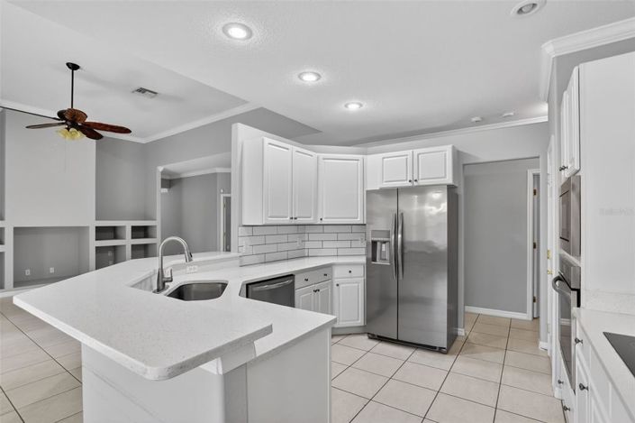 Image No.9-4 Bed House for sale