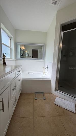 Image No.10-3 Bed House for sale