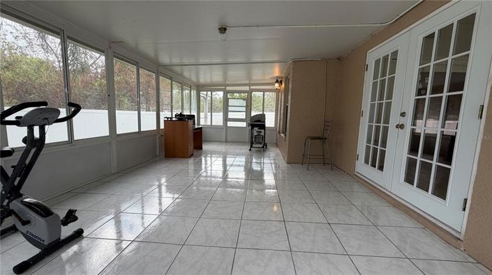Image No.18-3 Bed House for sale
