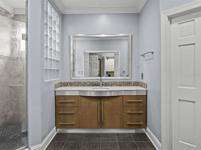 Image No.39-4 Bed House for sale