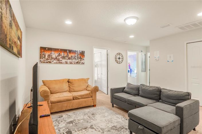 Image No.38-4 Bed Townhouse for sale