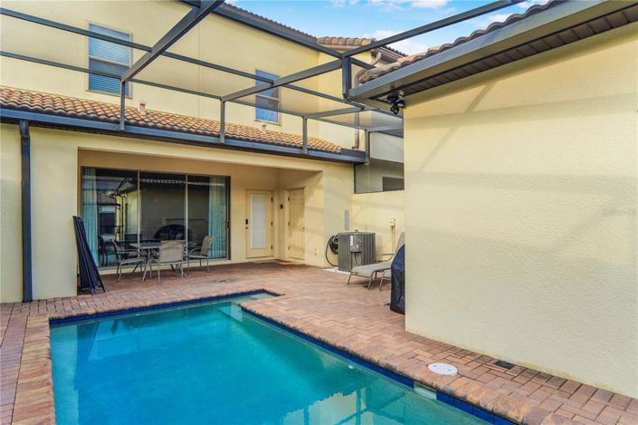 Image No.8-4 Bed Townhouse for sale