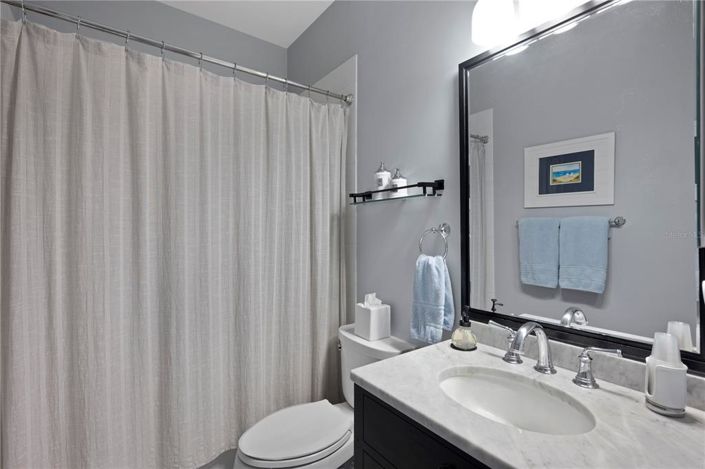 Image No.25-4 Bed Townhouse for sale