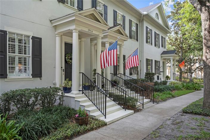 Image No.3-4 Bed Townhouse for sale