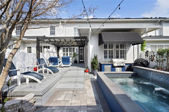 Image No.31-4 Bed Townhouse for sale