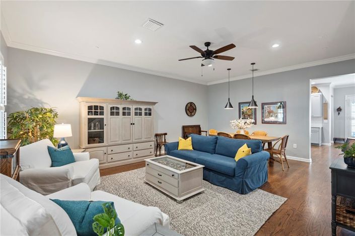 Image No.9-4 Bed Townhouse for sale