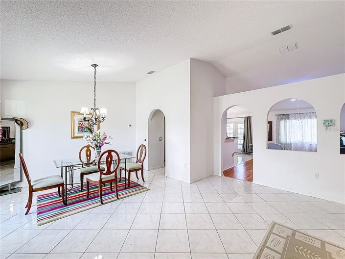 Image No.4-3 Bed House for sale