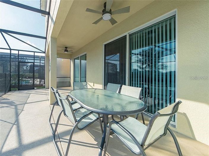 Image No.17-6 Bed House for sale