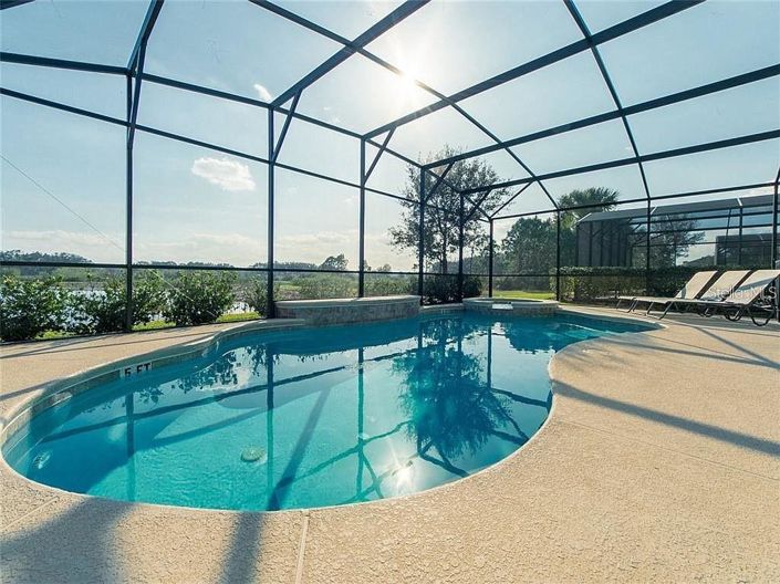 Image No.2-6 Bed House for sale