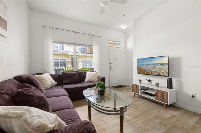 Image No.12-3 Bed Apartment for sale