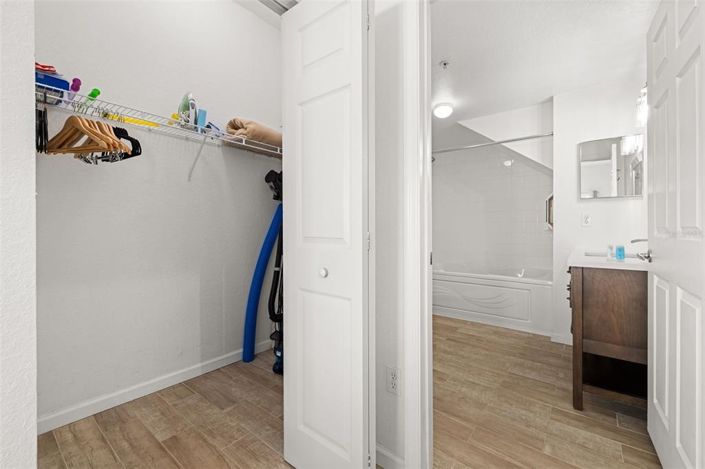 Image No.24-3 Bed Apartment for sale