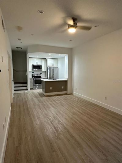 Image No.3-3 Bed Townhouse for sale