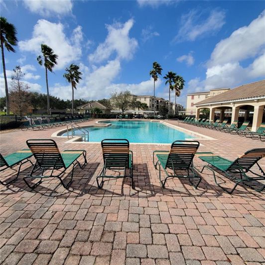 Image No.36-3 Bed Apartment for sale